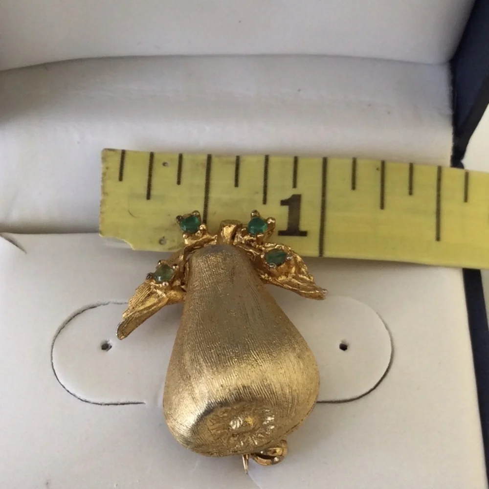 Apple Pin with 4 small Emeralds